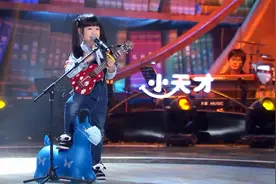翅膀：用方言唱《童年》，这确定是个孩子？太强了吧