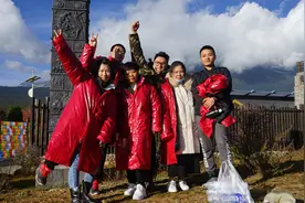 玉龙雪山最高海拔5596米，为什么却无人敢登顶，当地人是这样说的