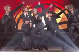 韩国男团ONEUS突袭泰国演唱会，用洗脑新曲开场点燃现场气氛视频封面