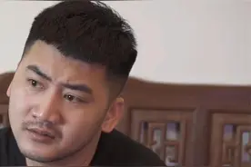 茄子当年玩CSGO到底有多强？别看他现在胡子拉碴，当年可是王者视频封面