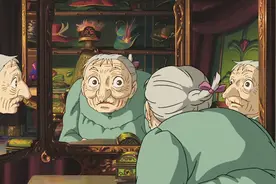 女孩路边发现神秘魔法屋，走进去照了照镜子，就发现可怕的一幕