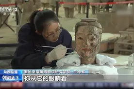 兵马俑原本都是彩绘的