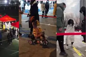 直击天津核酸筛查首日：居民们有序检测，有儿童凌晨骑玩具车排队视频封面