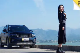 10万级空间最大 1.8T+三指飞屏 吉利新豪越首测视频封面