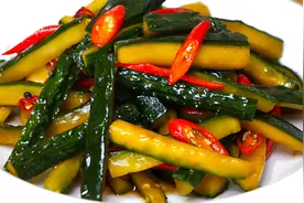 酱黄瓜这样腌爽脆开胃，好吃到停不下来，做法超简单，一看就会