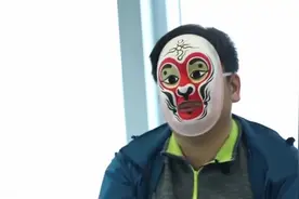 央视记者卧底取证 竟成公司“二把手”！视频封面