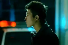 陈冠希为女儿庆生，无意间曝露豪宅内景，秦舒培小腹微隆怀二胎视频封面