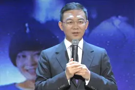 从针灸医生到央视主播，郎永淳：成功不可复制视频封面