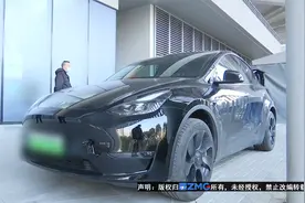 【1818黄金眼】特斯拉刚买就降价四万 “倒车自转”无法接受视频封面