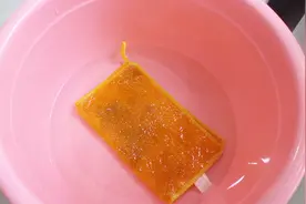 过期洗发水废物再利用，去污效果好易清洗，比洗洁精好用多了视频封面