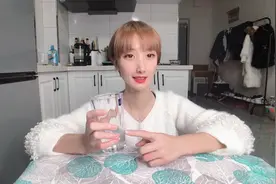 一上火就牙疼？外婆教我一个土方法，缓解牙疼效果好视频封面