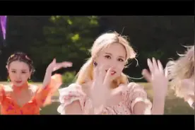 其实一个人的时候真的很自由，无拘无束，随心所欲