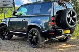 2022路虎卫士90 V8 525马力  越野测试视频封面