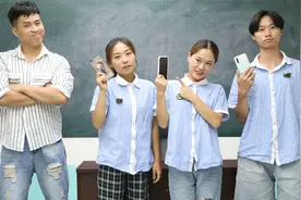 短剧：老师不让带手机，没想学生反驳的理由让老师无言以对，厉害视频封面