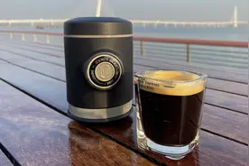 Picopresso便携意式手压咖啡机使用方法 随时随地来一杯浓缩咖啡视频封面