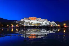 今天，从西安坐着始发列车去拉萨！全程36小时左右