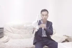 小伙花3000元买的小米无人机用的怎么样，看他给你吐槽视频封面