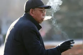 香烟嘴里的“爆珠”是干嘛的？和普通香烟有什么区别？终于懂了视频封面