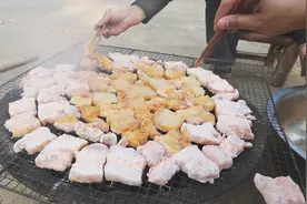 五花肉不要红烧了，教你湖南做法，简单易学肥而不腻，谁都吃不够