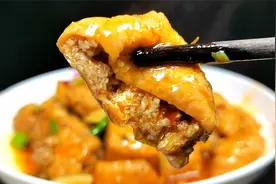 这才是油豆腐简单好吃的做法，咬一口满嘴汤汁，入味下饭又解馋视频封面