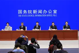 去年建筑业总产值29.3万亿元，为社会提供了超过5000万个就业岗位视频封面