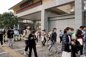 记者探访教资证考试考点视频封面