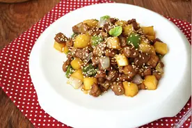 苹果里脊肉，年三十來一道，大人孩子都爱吃