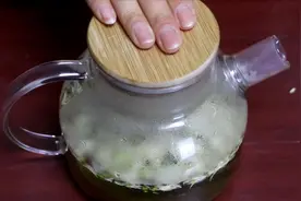想要三高不缠身，3味中药泡水喝，平压稳压，软化血管！视频封面