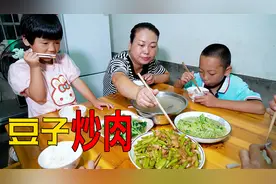 摘了一篮子四季豆，做一道家常菜，家人吃得香
