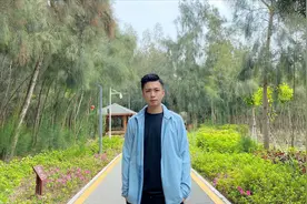 怕热的人这样穿更有型！玩转整个夏天的穿搭再也不用愁啦~视频封面