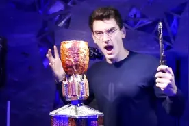 作为哈利波特资深影迷，小伙自制火焰杯，怎么看怎么这么简单？