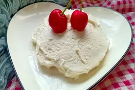 原来鲜奶就可以做奶油，食材简单，做法简单，成本只需几元钱