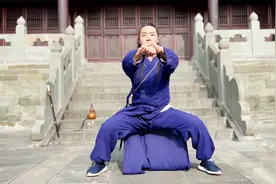 竞技武术马步正确站法，马步深蹲强身健体，是中国功夫的基础视频封面