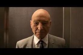 这个老头给你的第一印象是什么，我先说：笑面虎视频封面