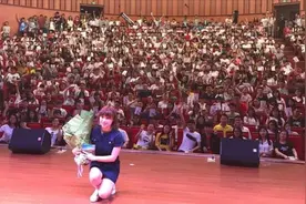 《超级演说家》北大才女刘媛媛的这场演讲让现场所有人都为之动容视频封面