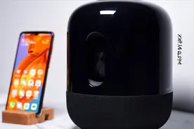 华为Sound X实测灵魂超重低音！戴上耳机感受一下？视频封面