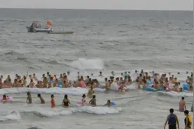 夏天来了，感受下广东阳江海陵岛海边巨浪的清凉吧