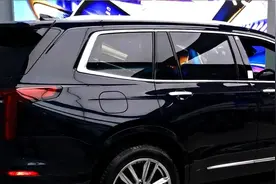 没买车的再缓缓！4月上市的四款王炸SUV，14万油耗5.3L，品质一流视频封面