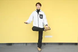 每天在家手摸脚30次，专瘦大腿和大肚子，瘦得都是内脏脂肪