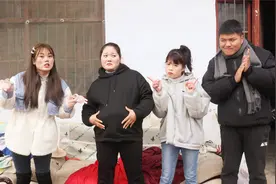 短剧：欢欢怀孕1：欢欢突然怀孕，出门被非凡各种嘲笑，太逗了