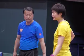 丁宁讲述自己和陈彬教练之间的小小“遗憾”视频封面