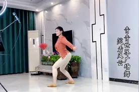 美女室内跳舞太拼了，汗流浃背看得心疼，努力的孩子会有好运气的视频封面