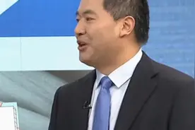 因为一种病毒，一家三口相继患上癌症，究竟是怎么回事视频封面