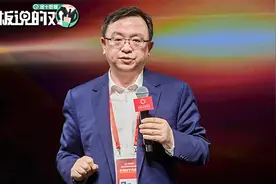王传福：中国2/3的家庭没车！要说服他们买纯电动车是非常困难的视频封面