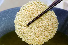 米锅巴：咸香酥脆做法简单，手把手教你做法，一个不错的小零食视频封面