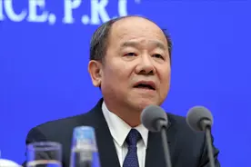 2019年中国人口出生率创历史新低，对经济有何影响？统计局回应视频封面