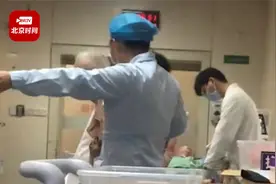 这个症状要高度重视！女孩长期熬夜第二次脑出血：住院前头疼一周视频封面