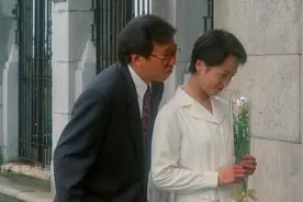 我有一件事情想和你说，但是又不知道该怎么开口