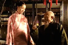 影视：北洋水师全军覆没，李鸿章要女仆人用洋枪对自己的头开枪视频封面