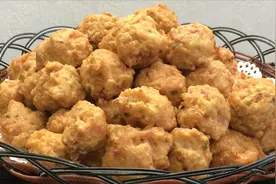 萝卜丸子好吃有秘诀，教你一招，丸子外酥里软，放凉也不会变硬视频封面